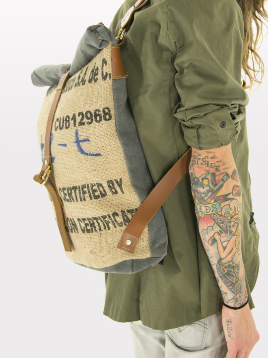 TacubaRolltopBackpack_5_Black