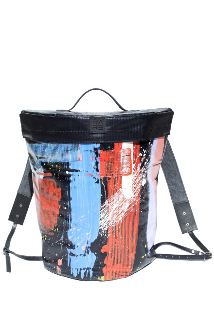 artistBackpack_1